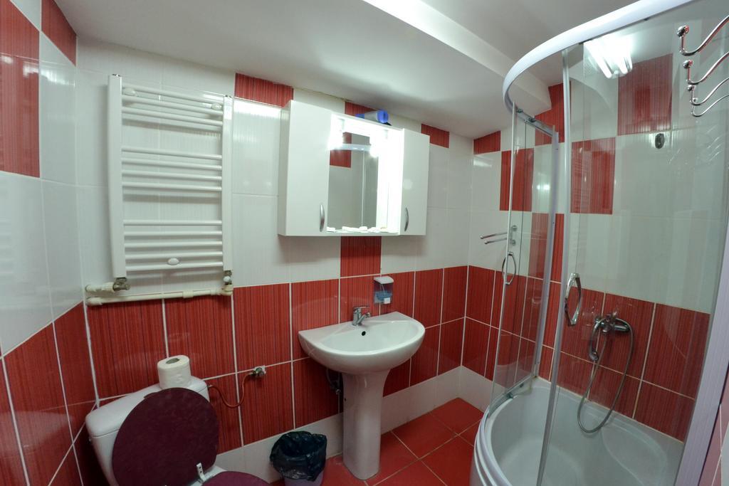 Pensiunea Dracula & Spa Capatineni-Ungureni Room photo